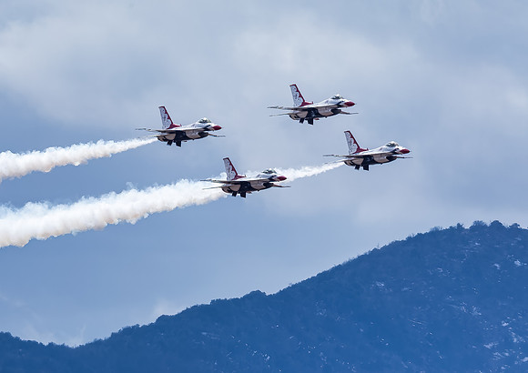 Thunderbirds XVI